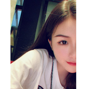 免费AV无码无遮挡小樱桃
